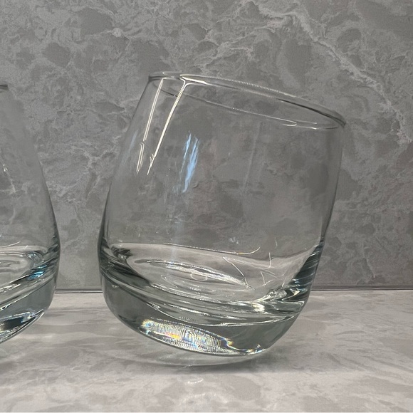 Set of 4 Whiskey Rocker Glasses - Picture 3 of 3